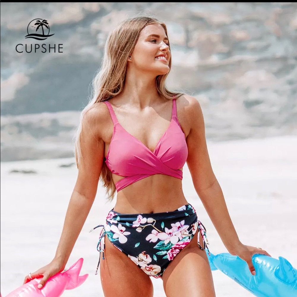 •LAST 1!•CUPSHE | NWT | Strappy Floral Bikini - Picture 2 of 8